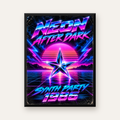 Retro Neon Synthwave Poster – 80'ler Stil Dijital Baskı — Dikey baskı, düz siyah çerçeveli duvar posteri