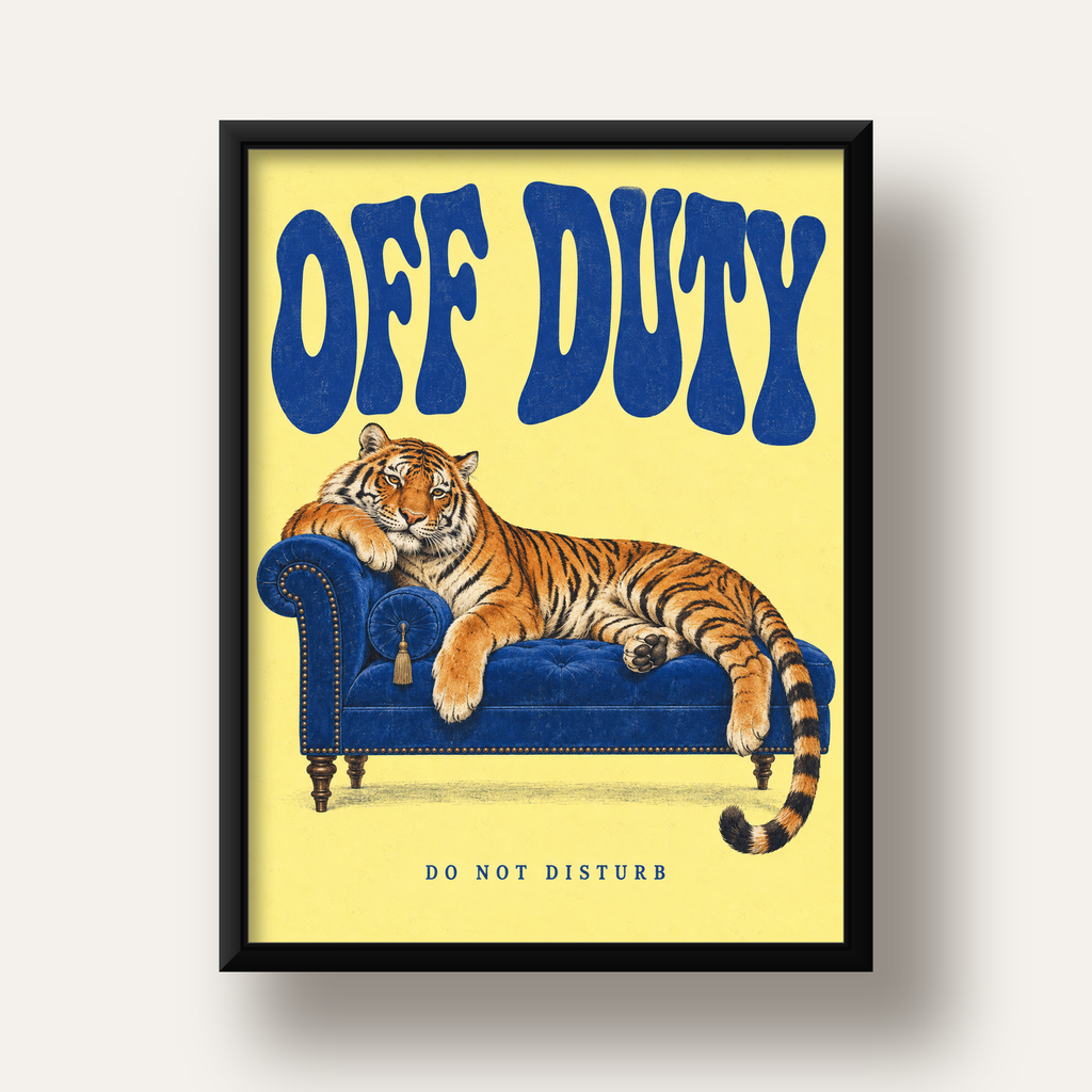 Off Duty Dinlenen Kaplan İllüstrasyonlu Poster — siyah derin çerçeveli