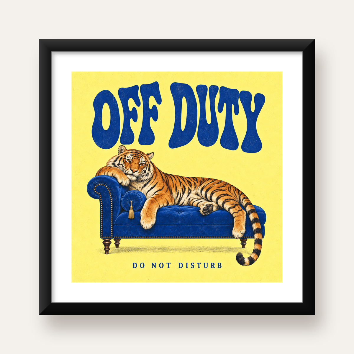 Off Duty Dinlenen Kaplan İllüstrasyonlu Poster — Kare baskı, beyaz paspartulu