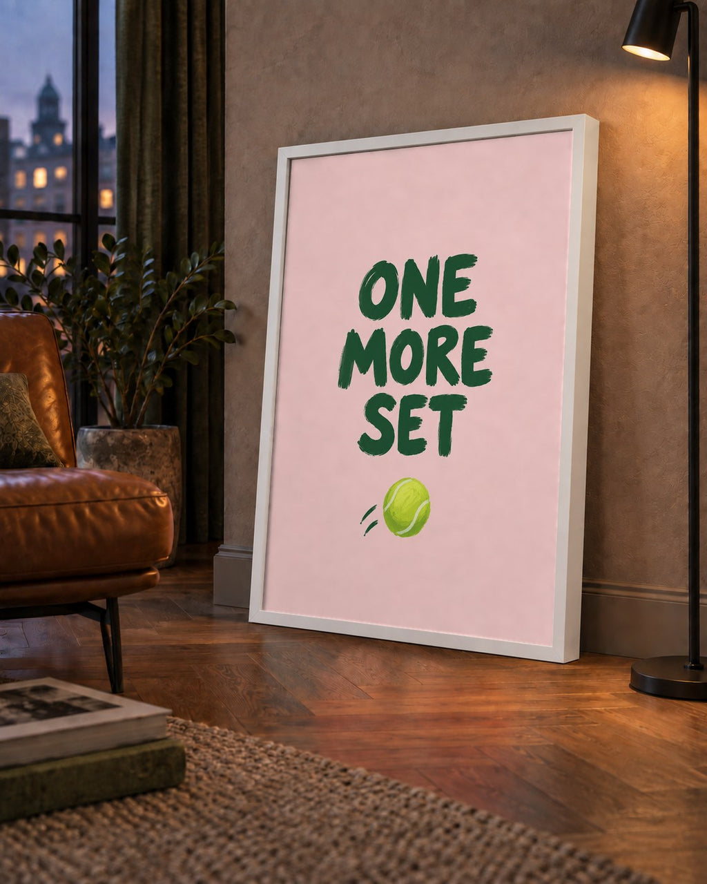 ONE MORE SET Motivasyon Tenis Posteri – Modern Duvar Dekoru — çerçeveli hâliyle bir ev duvarında