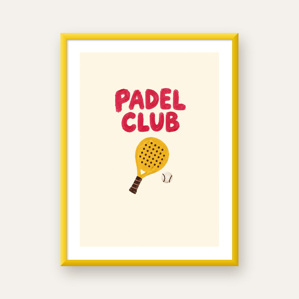Padel Club El Çizimi Poster – Modern Spor İllüstrasyonu — sarı çerçeveli paspartulu