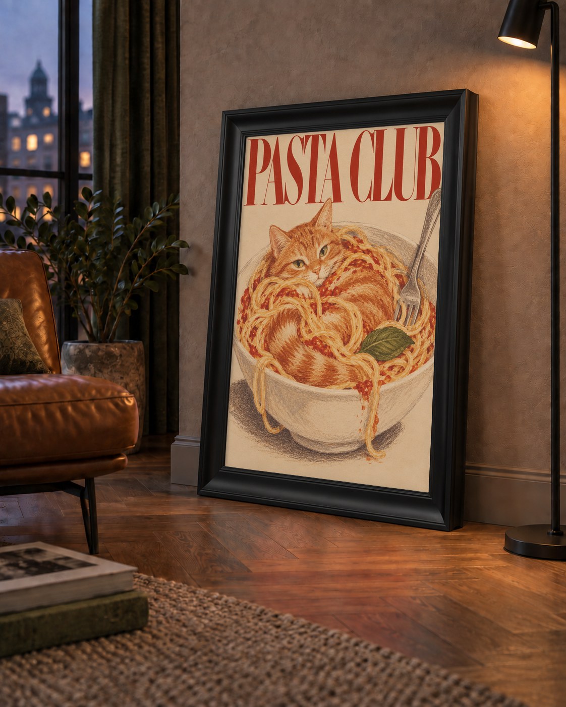 Pasta Club: Spagetti Arasında Kedi Poster – Renkli Sanat Baskısı — çerçeveli hâliyle bir ev duvarında