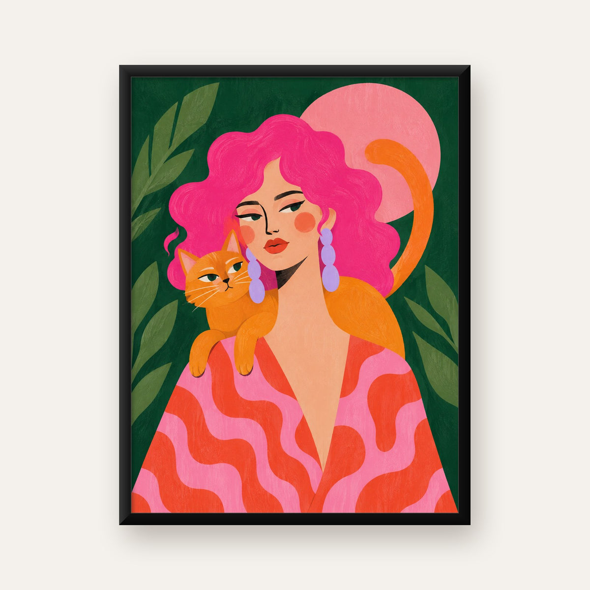 Pembe Saçlı Kadın ve Turuncu Kedi İllüstrasyon Poster — Dikey baskı, düz siyah çerçeveli duvar posteri