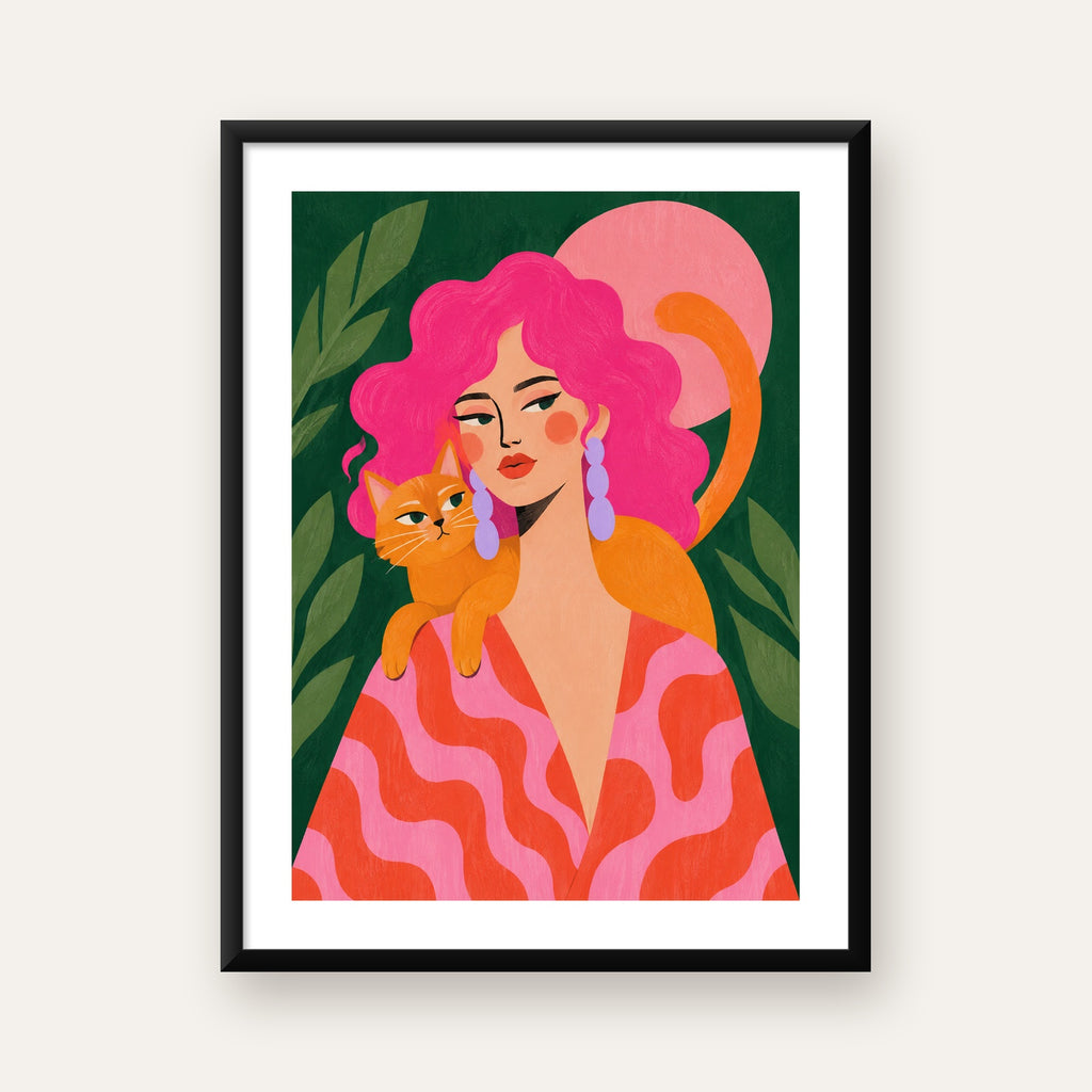 Pembe Saçlı Kadın ve Turuncu Kedi İllüstrasyon Poster — Dikey baskı, beyaz paspartulu