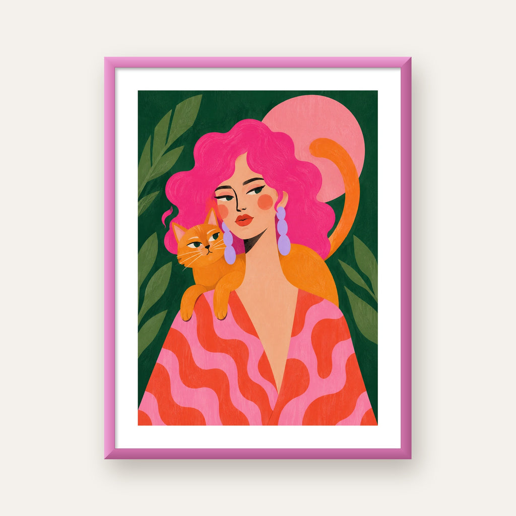 Pembe Saçlı Kadın ve Turuncu Kedi İllüstrasyon Poster — pembe çerçeveli paspartulu
