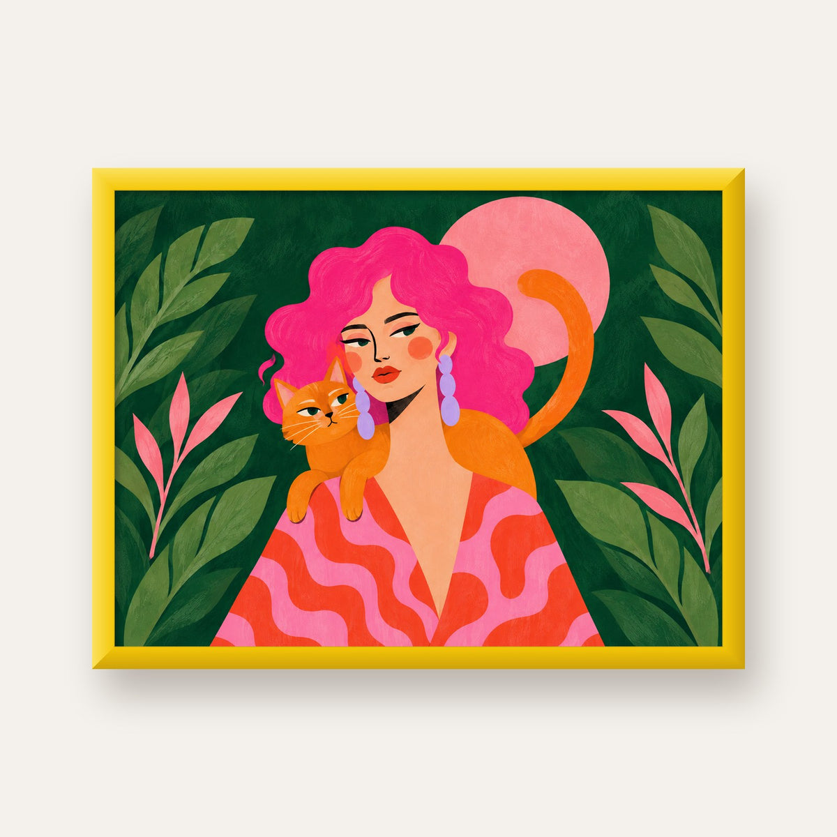 Pembe Saçlı Kadın ve Turuncu Kedi İllüstrasyon Poster — sarı çerçeveli