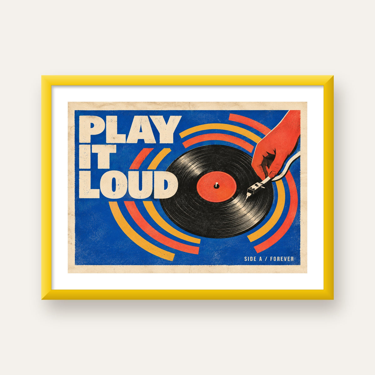 PLAY IT LOUD Retro Vinil Plak & Müzik Temalı Poster — sarı çerçeveli paspartulu