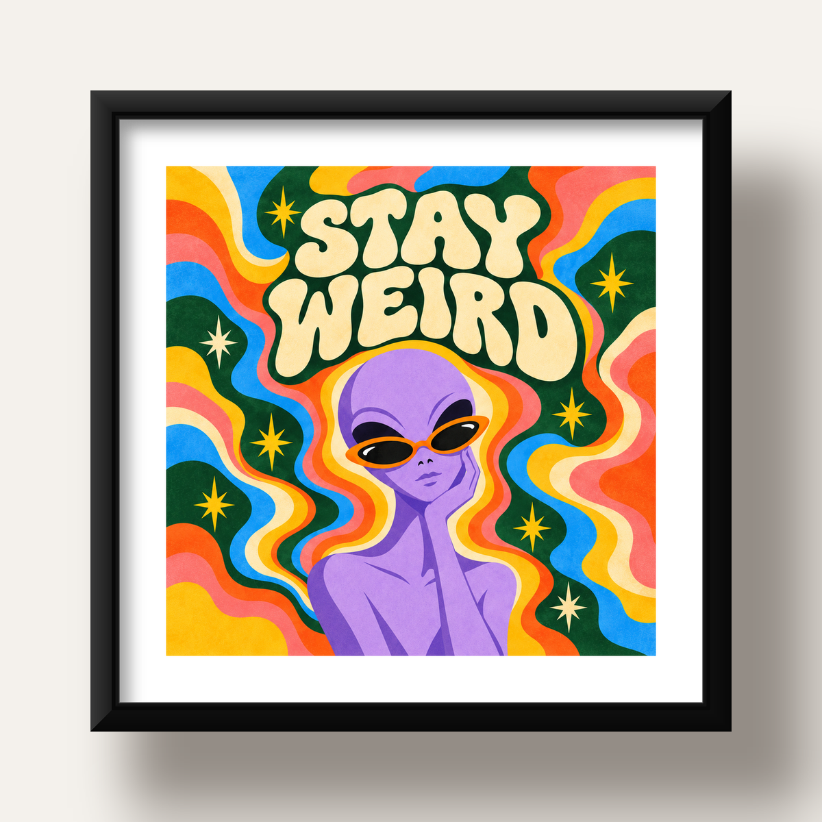 Retro Psikedelik Uzaylı Poster – Stay Weird Dijital Duvar Sanatı — siyah derin çerçeveli paspartulu
