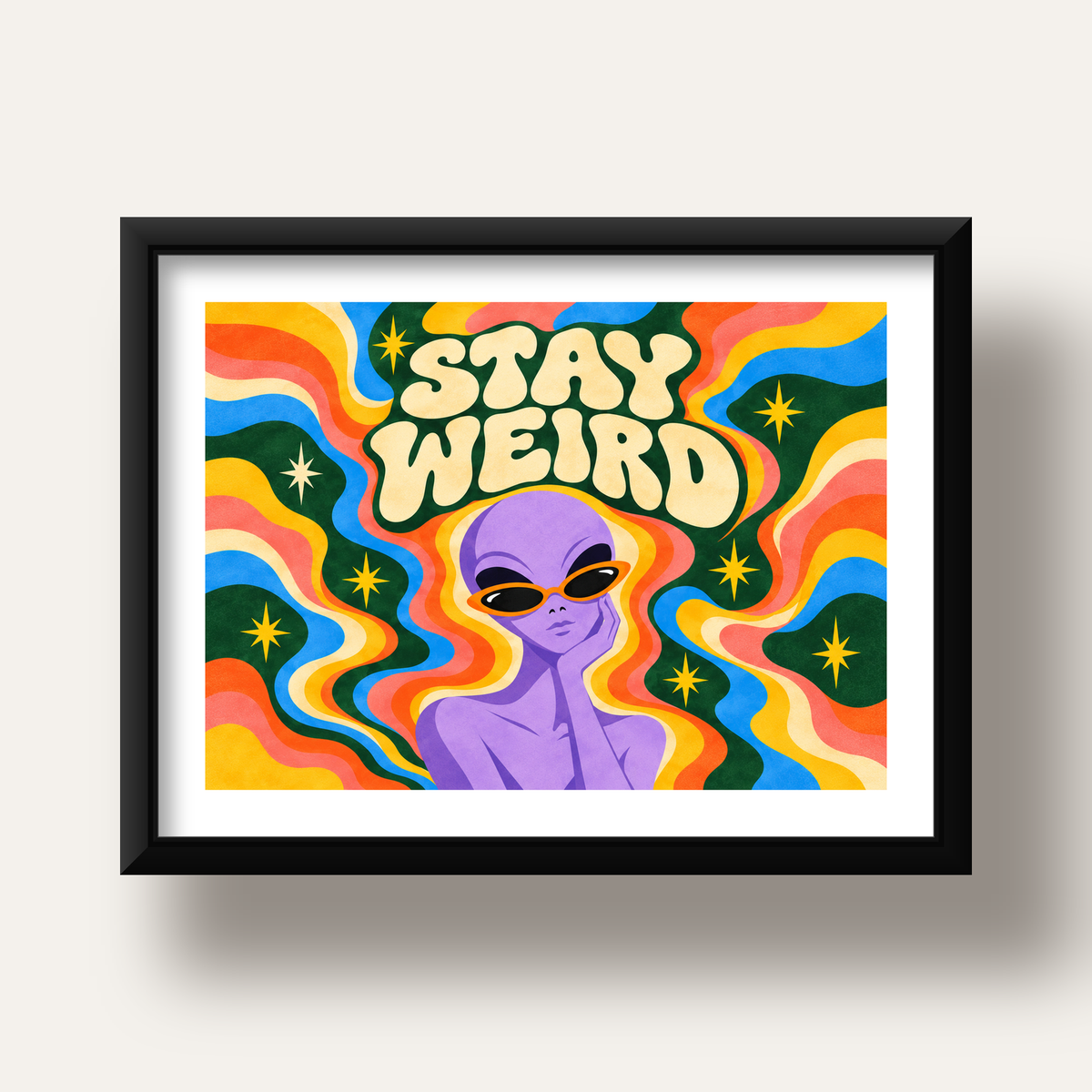 Retro Psikedelik Uzaylı Poster – Stay Weird Dijital Duvar Sanatı — siyah derin çerçeveli paspartulu