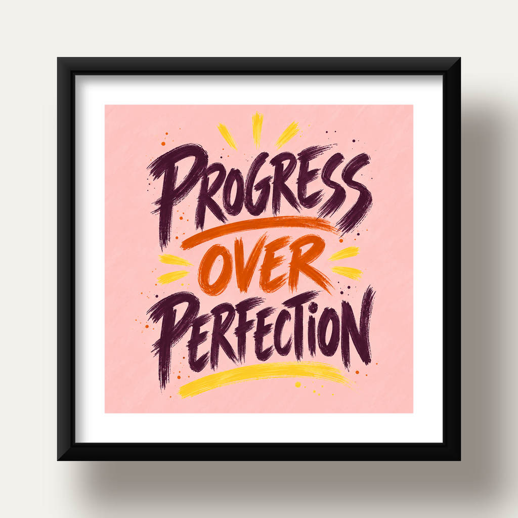 Progress Over Perfection İlham Verici Tipografi Poster — siyah derin çerçeveli paspartulu