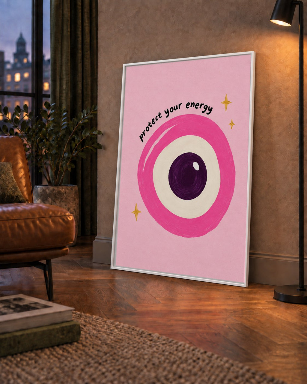 Protect Your Energy Pembe Nazar Poster — çerçeveli hâliyle bir ev duvarında