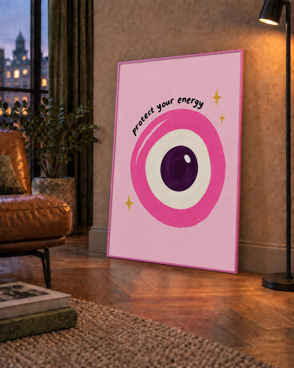 Protect Your Energy Pembe Nazar Poster — çerçeveli hâliyle bir ev duvarında