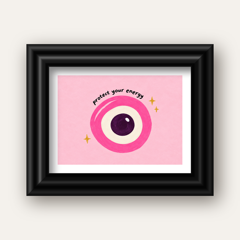Protect Your Energy Pembe Nazar Poster — siyah galeri çerçeveli paspartulu