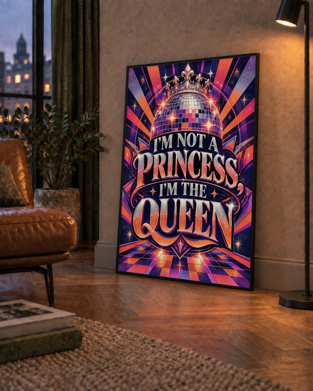 I'm Not a Princess — Disko Kraliçesi — çerçeveli hâliyle bir ev duvarında