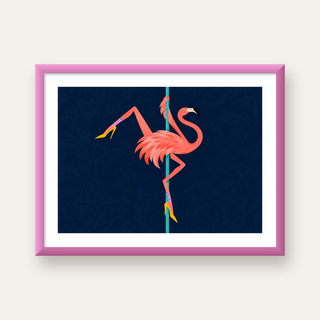 Direk Dansı Yapan Flamingo Modern Poster — pembe çerçeveli paspartulu