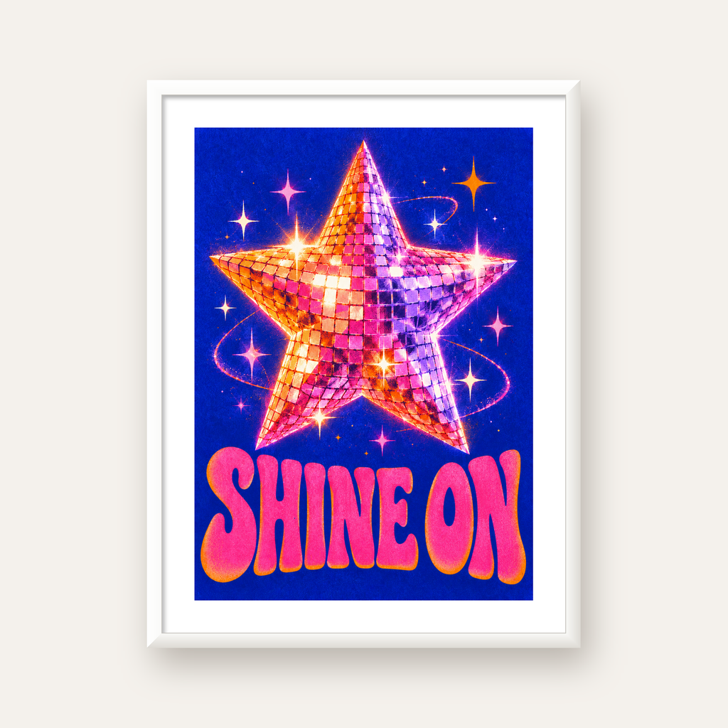Shine On Disko Yıldızı Tipografi Posteri — beyaz çerçeveli dikey poster
