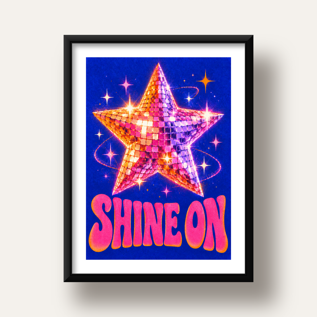 Shine On Disko Yıldızı Tipografi Posteri — siyah derin çerçeveli paspartulu