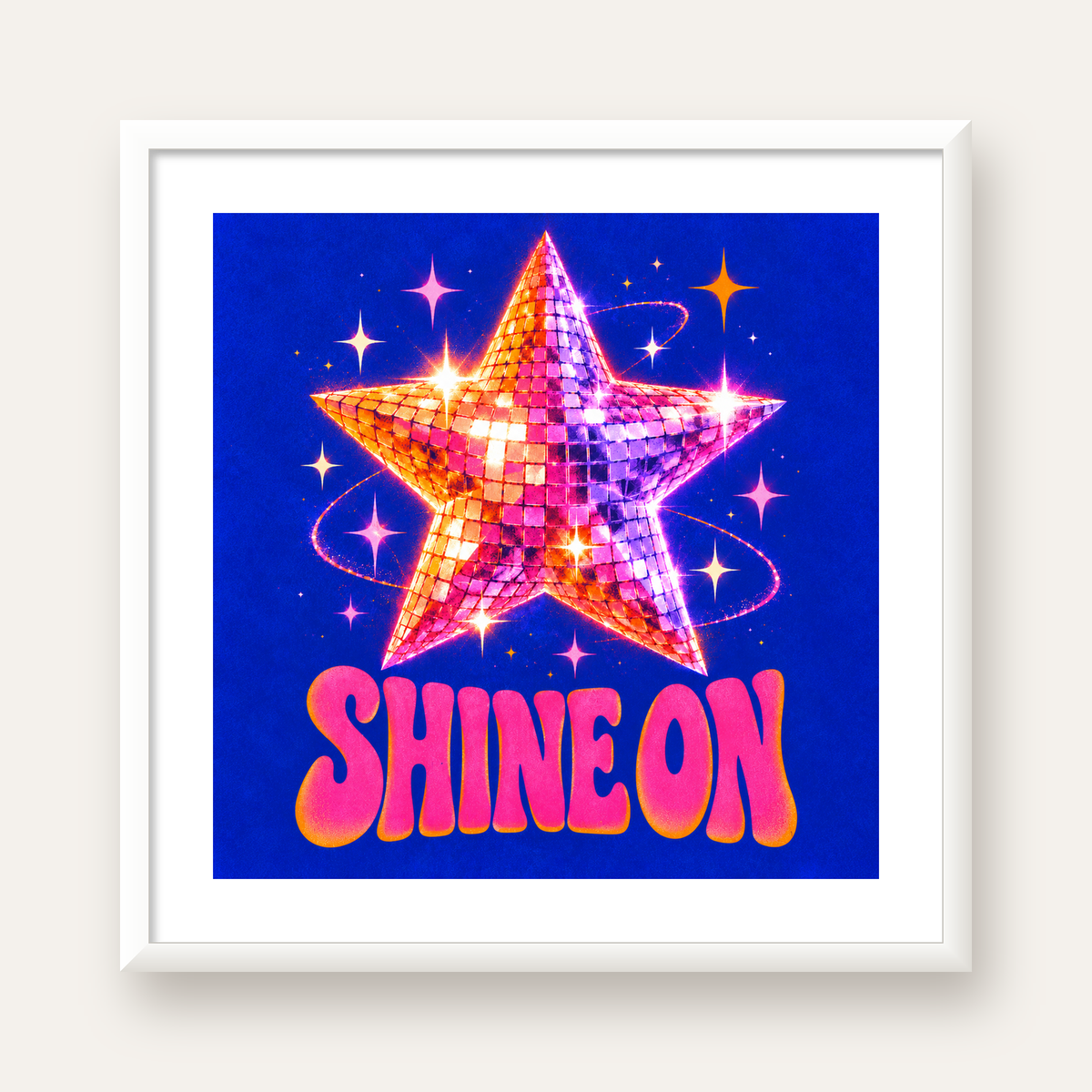 Shine On Disko Yıldızı Tipografi Posteri — beyaz çerçeveli kare poster