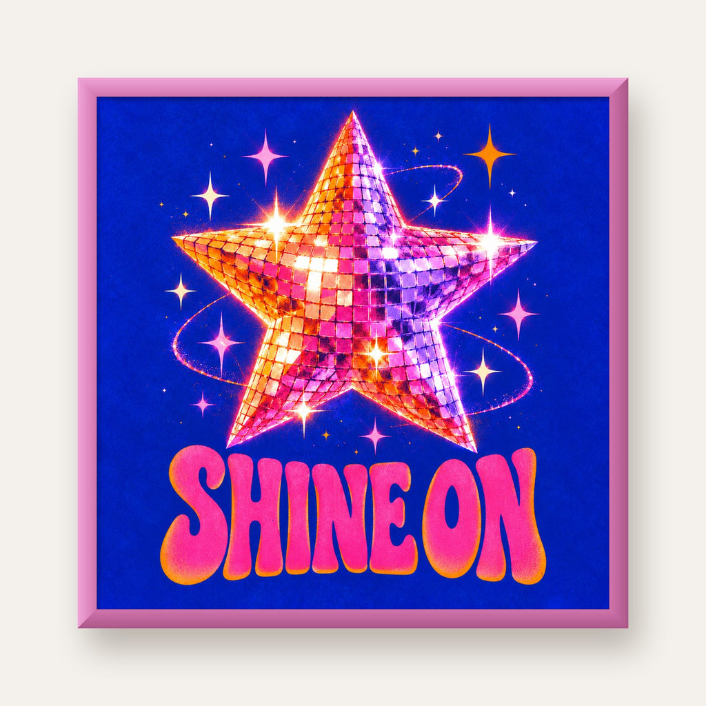 Shine On Disko Yıldızı Tipografi Posteri — pembe çerçeveli