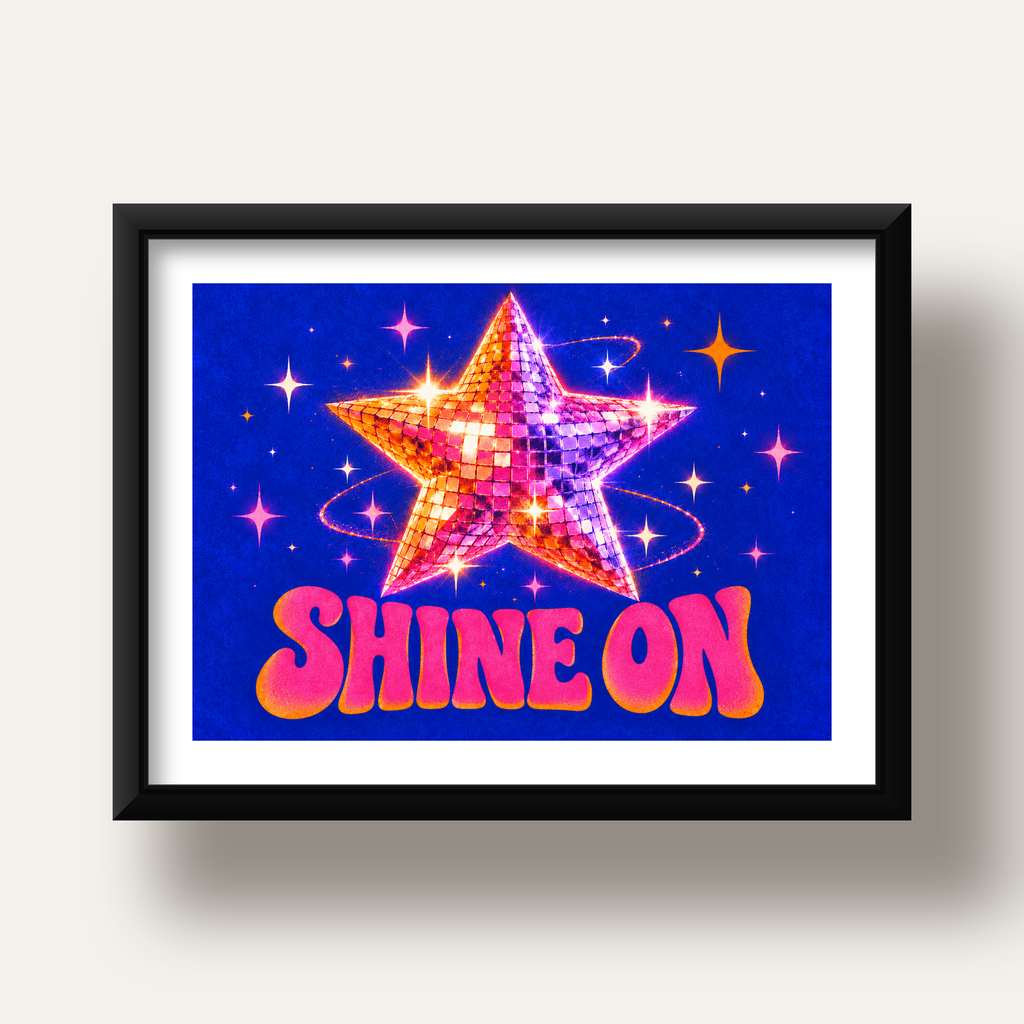 Shine On Disko Yıldızı Tipografi Posteri — siyah derin çerçeveli paspartulu