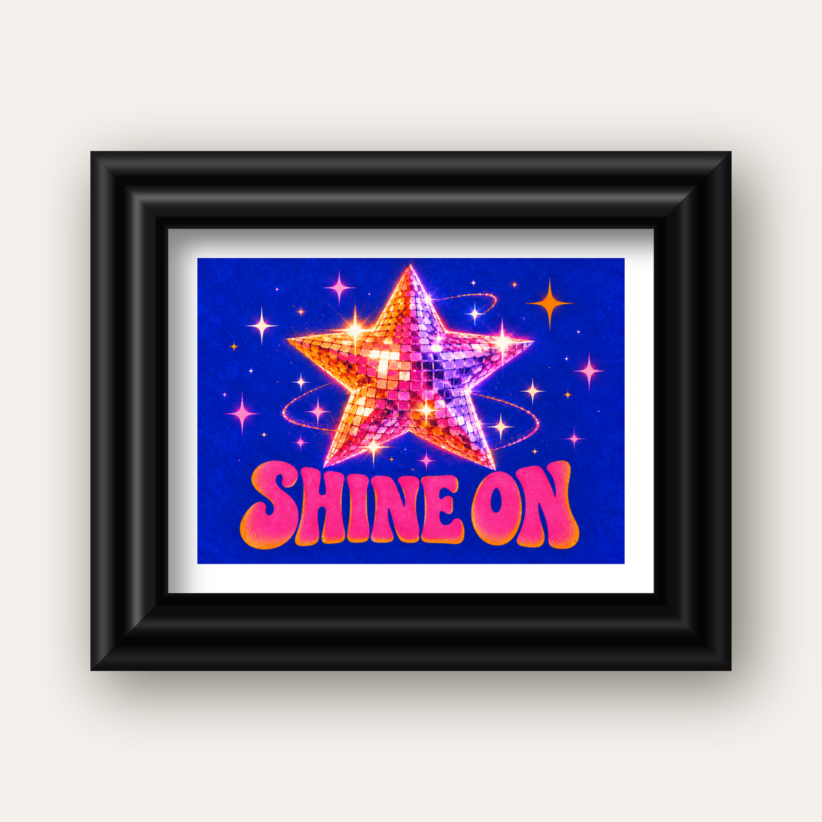 Shine On Disko Yıldızı Tipografi Posteri — siyah galeri çerçeveli paspartulu