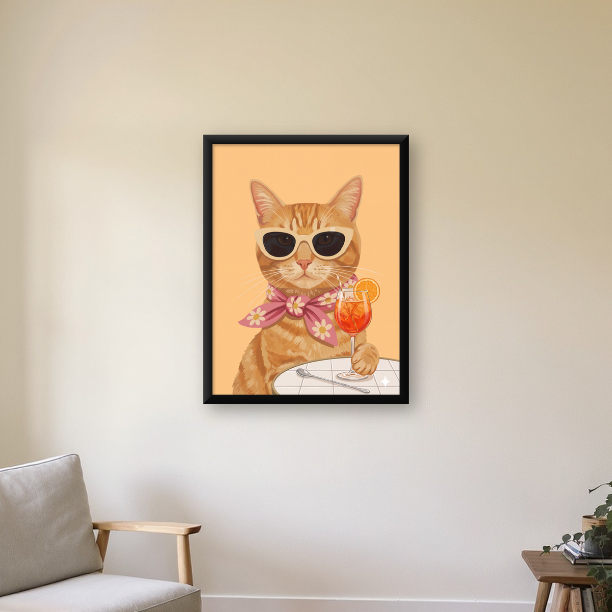 Şık Kedi İllüstrasyonu Poster – Kokteylli Modern Sanat Baskısı — duvarda, düz siyah çerçeveli