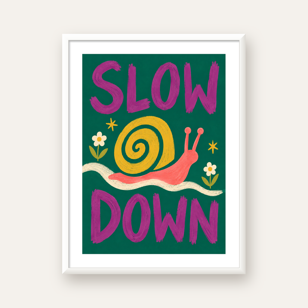 Slow Down Poster – Pastel Salyangoz ve Çiçekler Duvar Sanatı — beyaz çerçeveli dikey poster