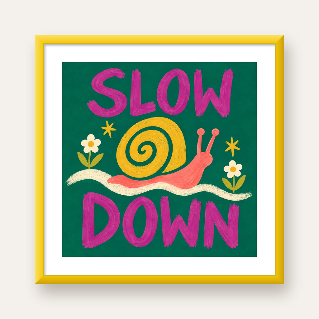 Slow Down Poster – Pastel Salyangoz ve Çiçekler Duvar Sanatı — sarı çerçeveli paspartulu
