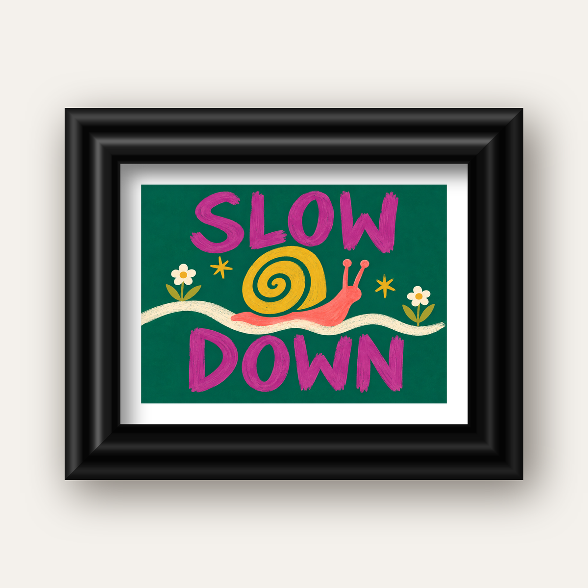Slow Down Poster – Pastel Salyangoz ve Çiçekler Duvar Sanatı — siyah galeri çerçeveli paspartulu