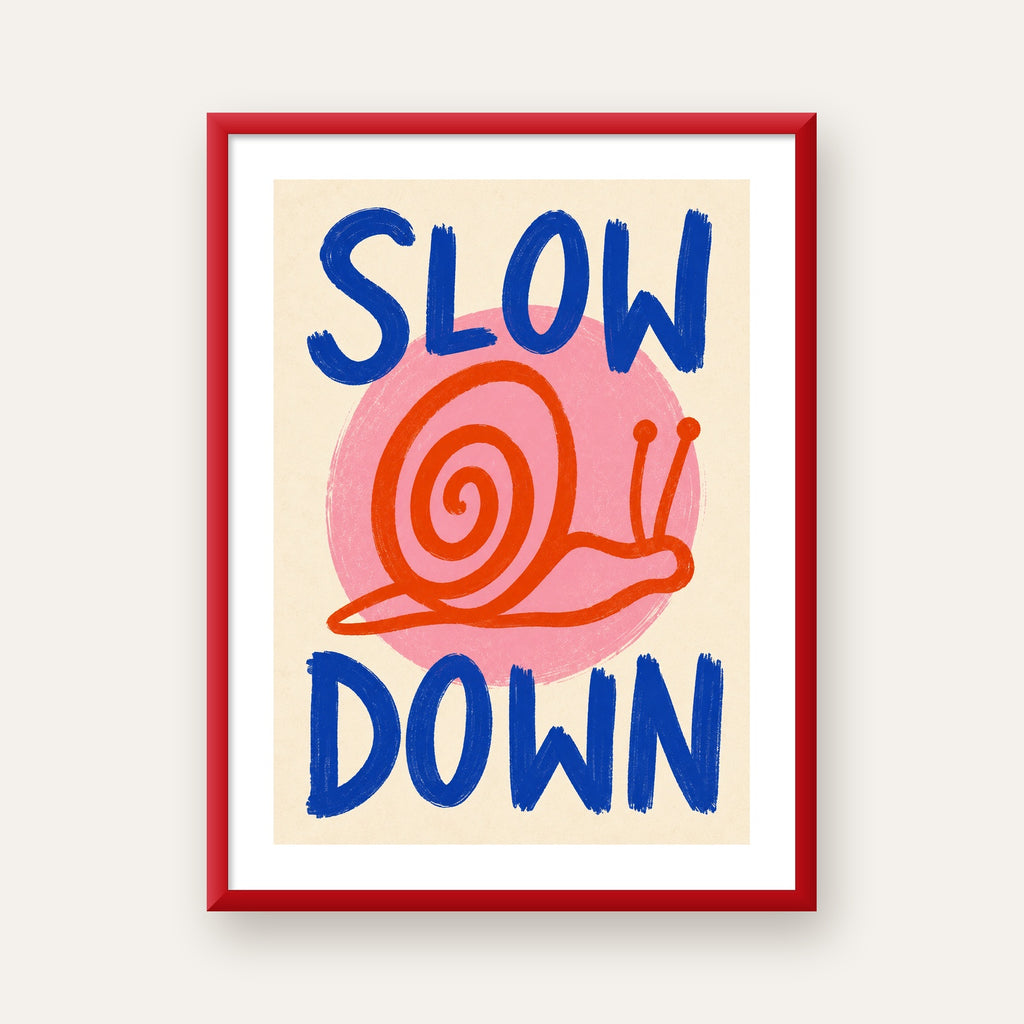 Slow Down Salyangoz Poster – Dijital El İllüstrasyonu — kırmızı çerçeveli paspartulu