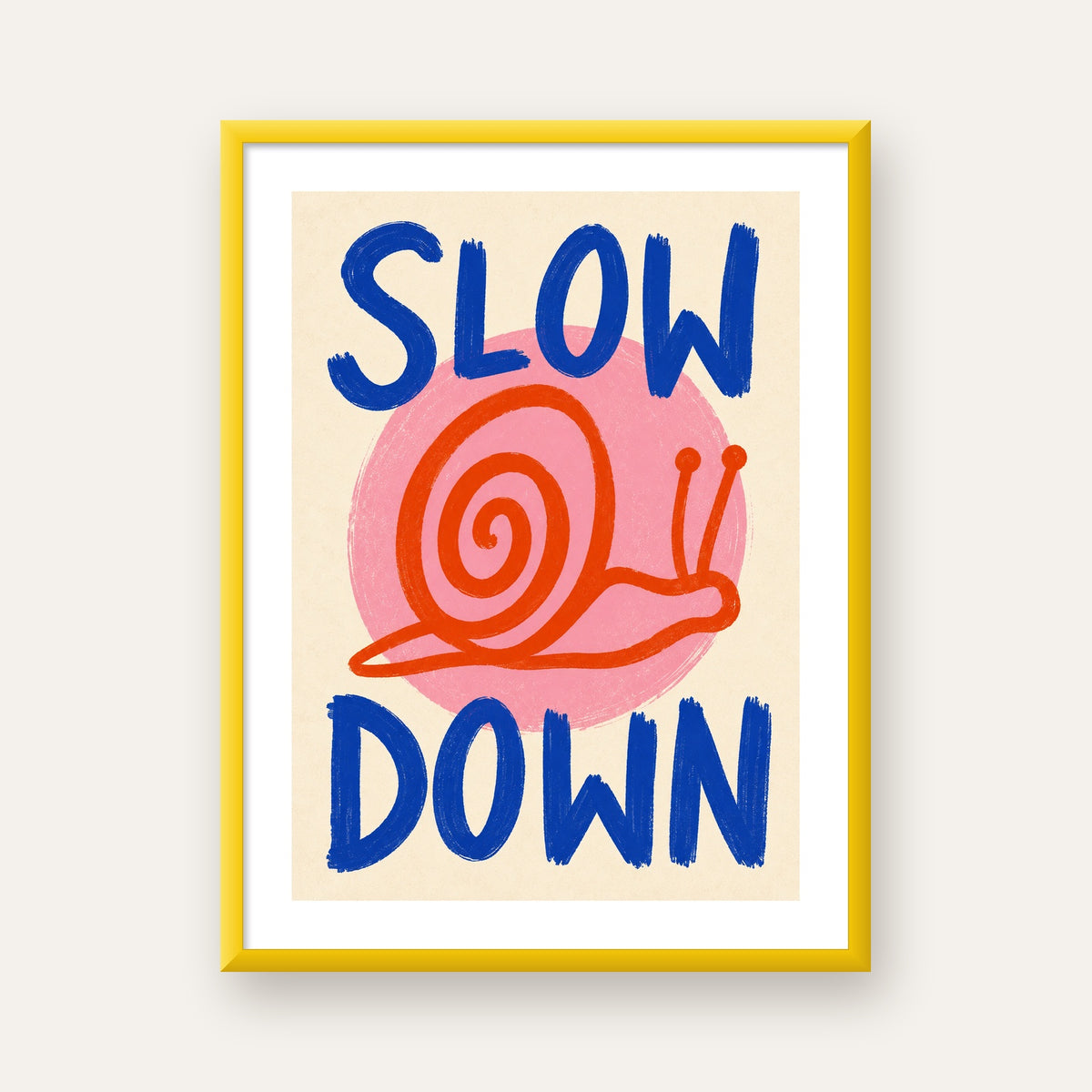 Slow Down Salyangoz Poster – Dijital El İllüstrasyonu — sarı çerçeveli paspartulu