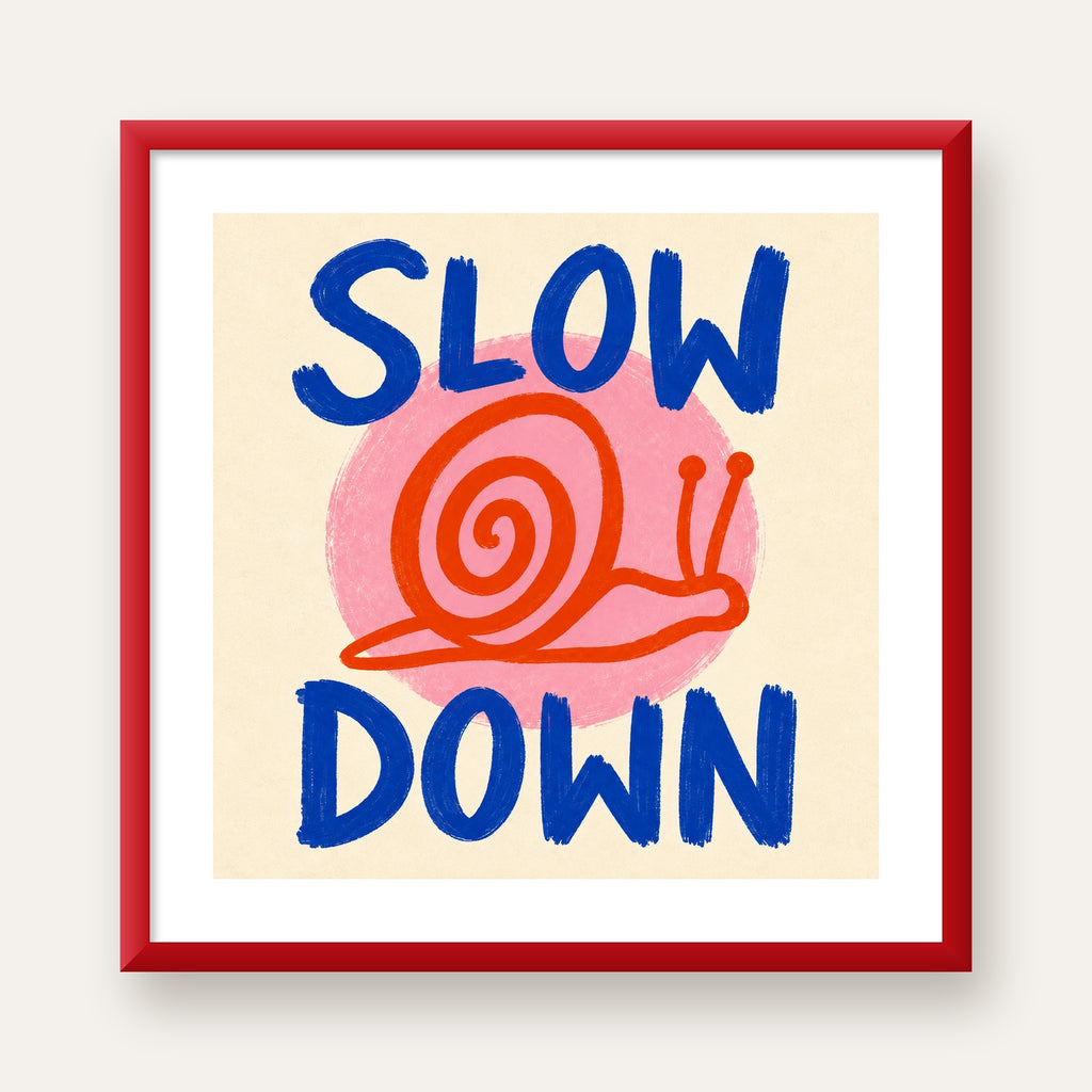 Slow Down Salyangoz Poster – Dijital El İllüstrasyonu — kırmızı çerçeveli paspartulu