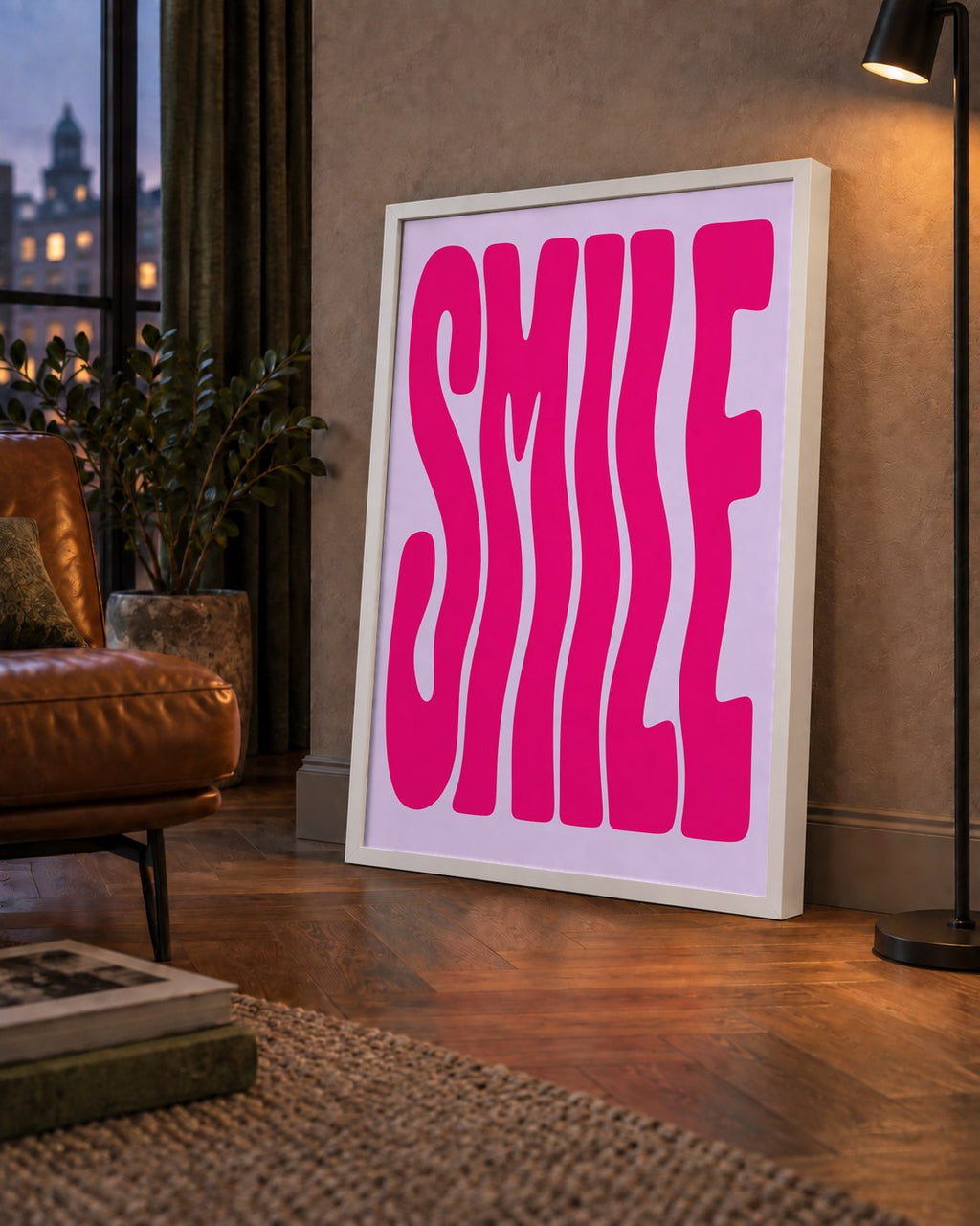 SMILE Dalgalı Tipografi Poster – Modern ve Sade Tasarım — çerçeveli hâliyle bir ev duvarında