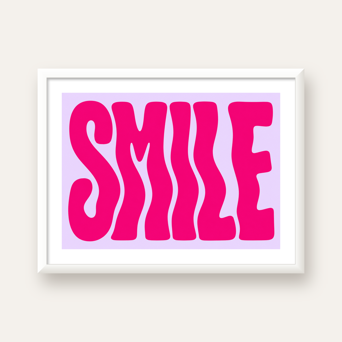SMILE Dalgalı Tipografi Poster – Modern ve Sade Tasarım — beyaz çerçeveli yatay poster