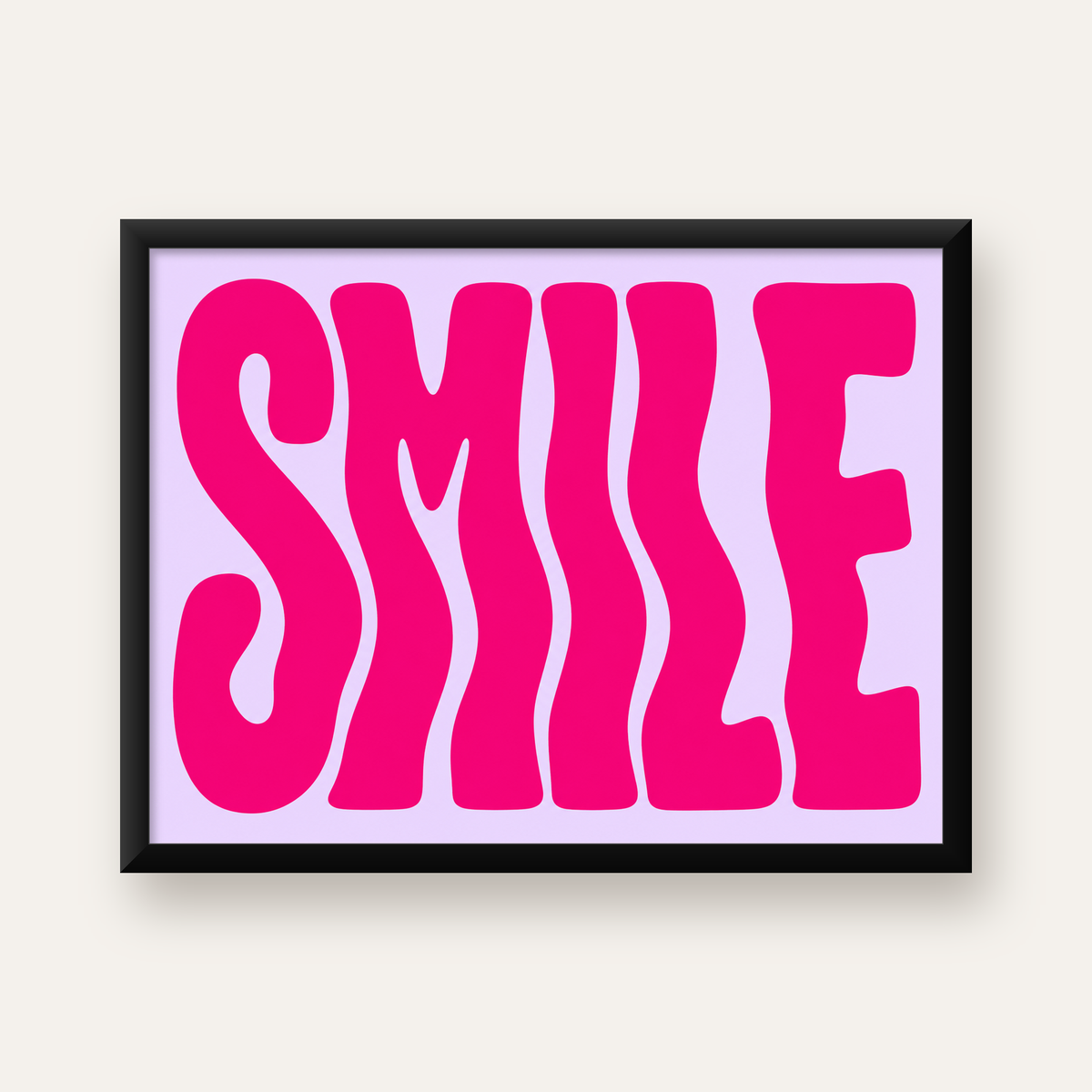 SMILE Dalgalı Tipografi Poster – Modern ve Sade Tasarım — Yatay baskı, düz siyah çerçeveli duvar posteri