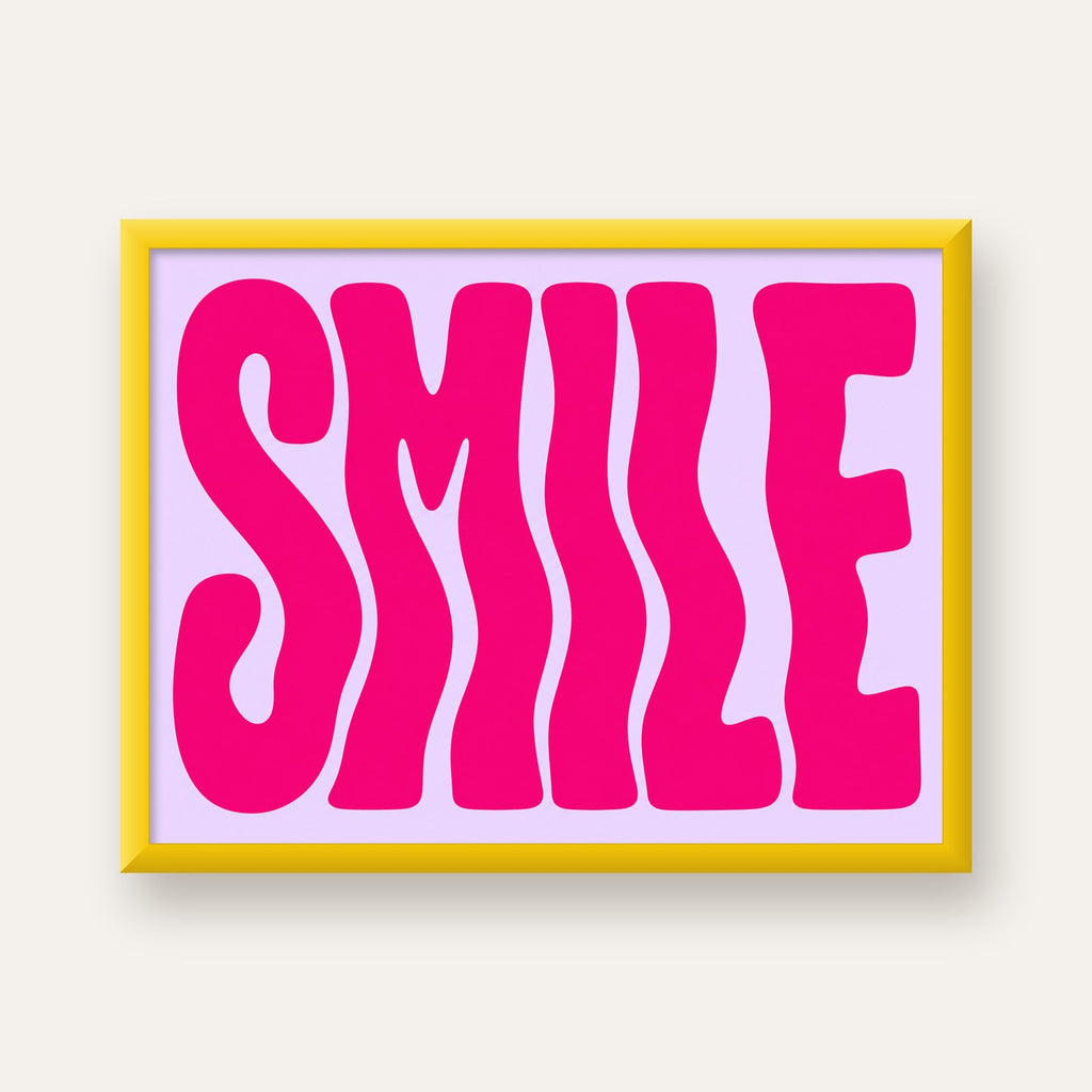 SMILE Dalgalı Tipografi Poster – Modern ve Sade Tasarım — sarı çerçeveli