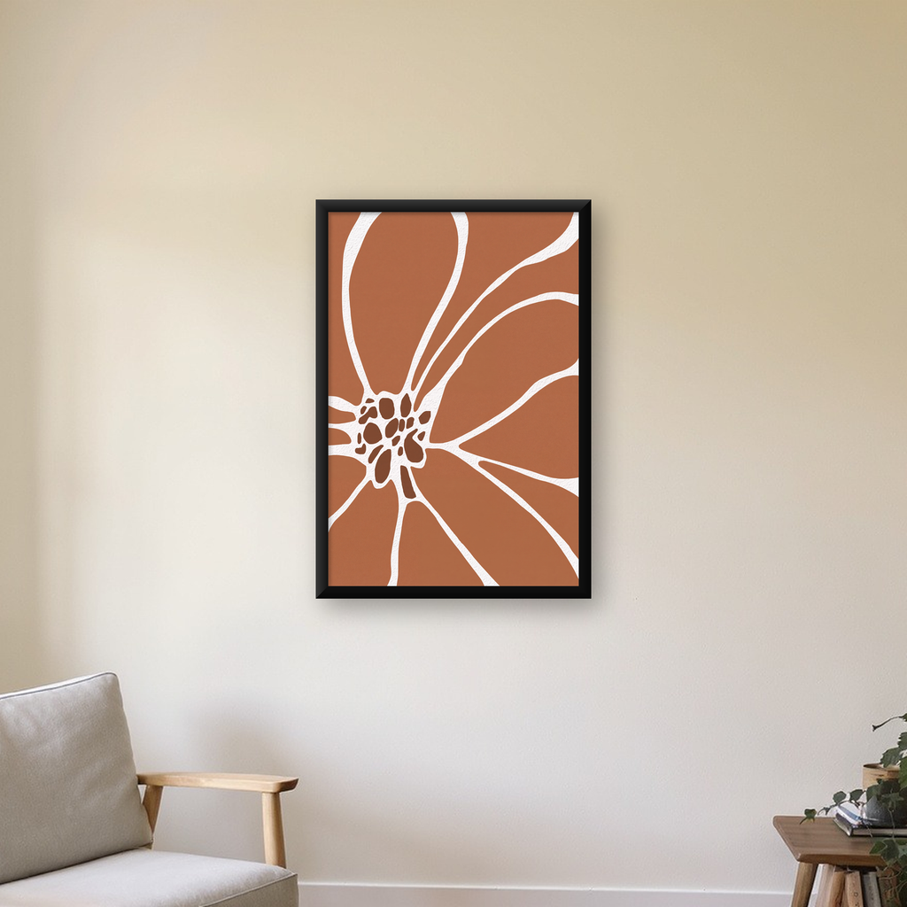 Soyut Çiçek Desenli Minimal Poster – Kahverengi & Beyaz — çerçeveli hâliyle bir ev duvarında