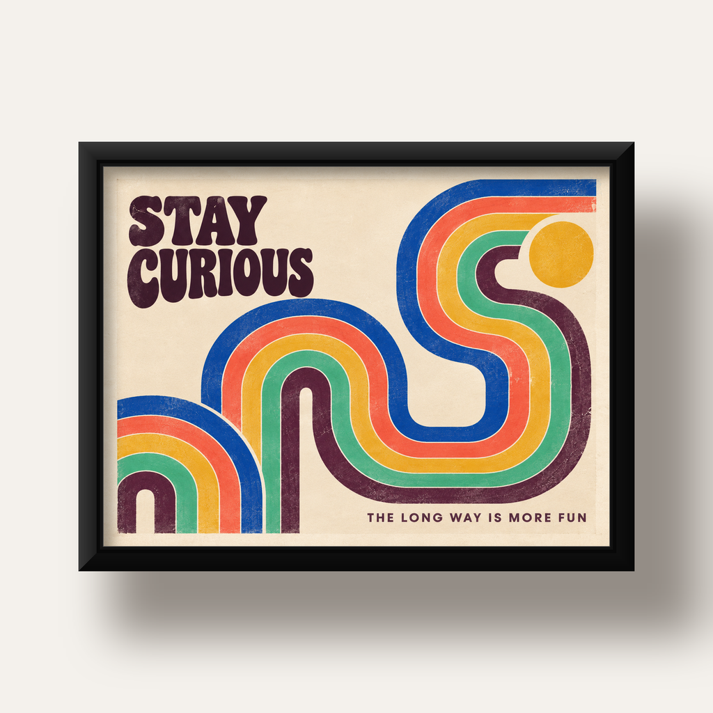 Retro Soyut Desenli Motivasyon Poster: Stay Curious — siyah derin çerçeveli