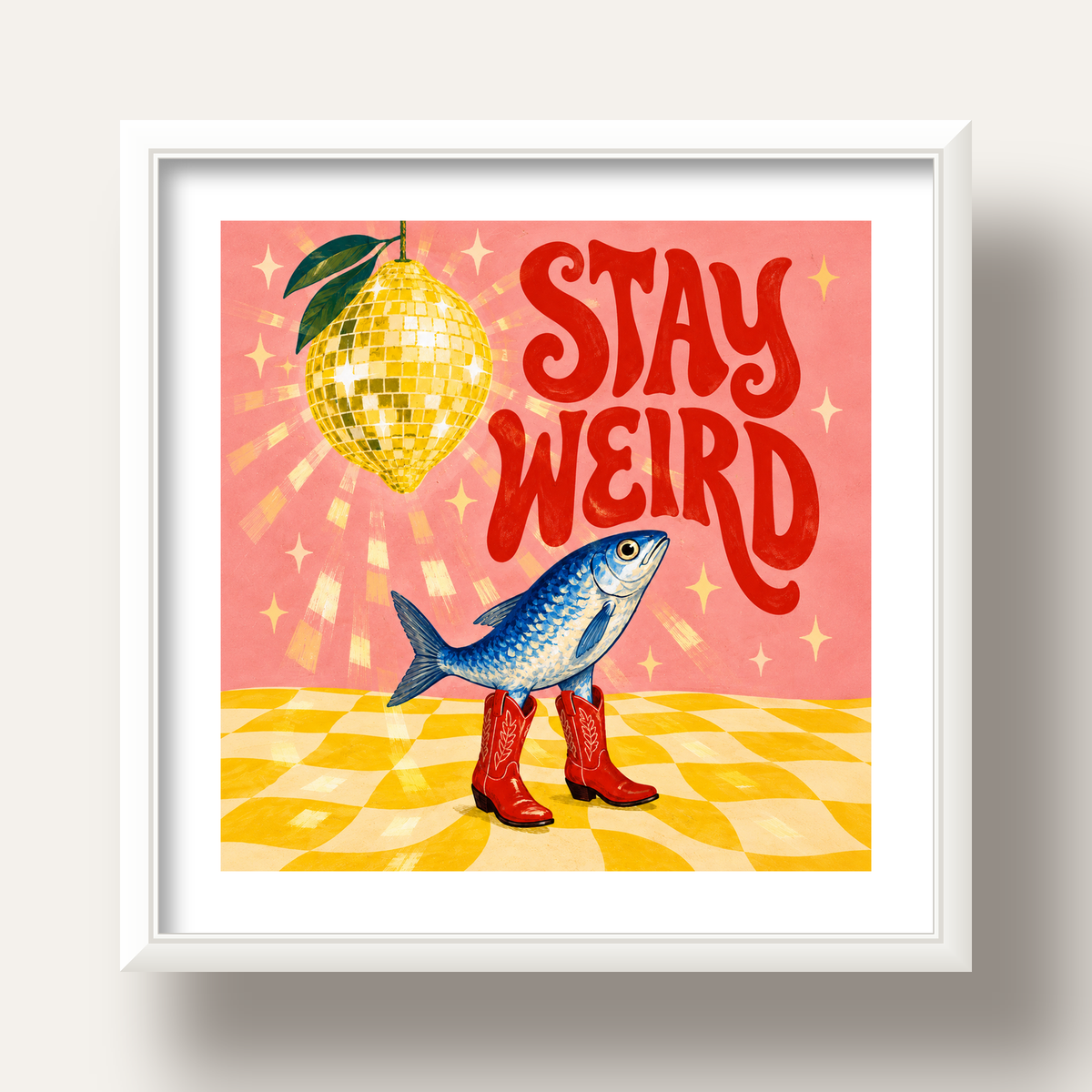 Tuhaf Balık & Limon Diskoküre Poster – Stay Weird İllüstrasyon — beyaz derin çerçeveli paspartulu