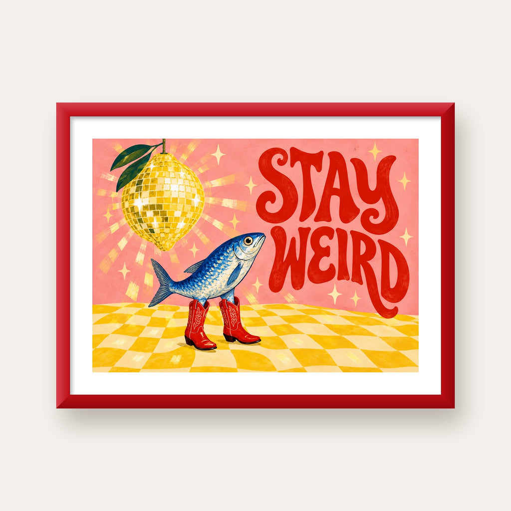 Tuhaf Balık & Limon Diskoküre Poster – Stay Weird İllüstrasyon — kırmızı çerçeveli paspartulu
