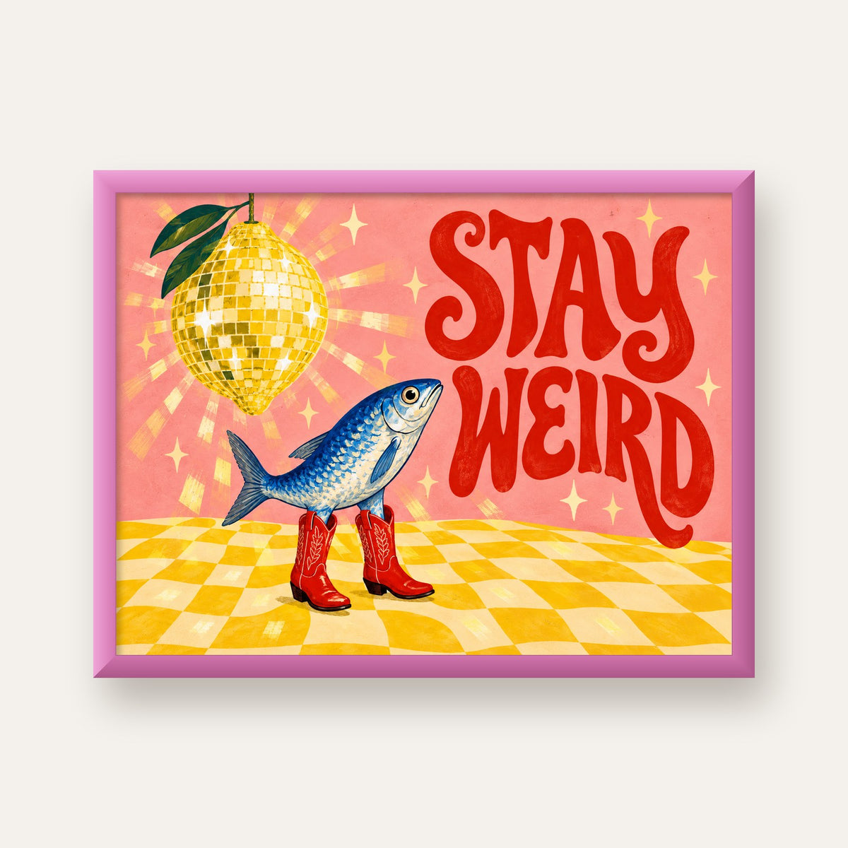 Tuhaf Balık & Limon Diskoküre Poster – Stay Weird İllüstrasyon — pembe çerçeveli