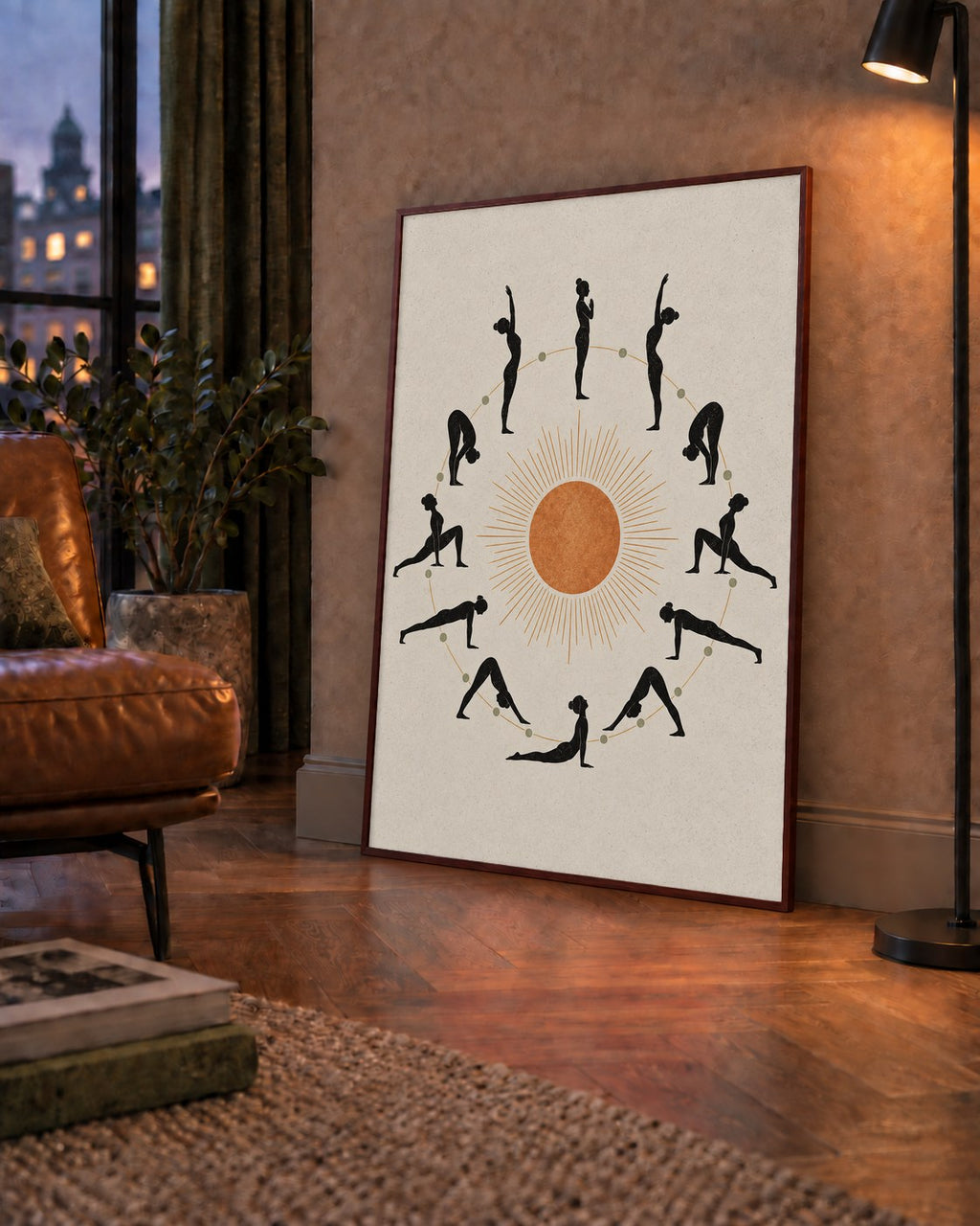 Güneş Selamı Döngüsü Yoga Poster — çerçeveli hâliyle bir ev duvarında