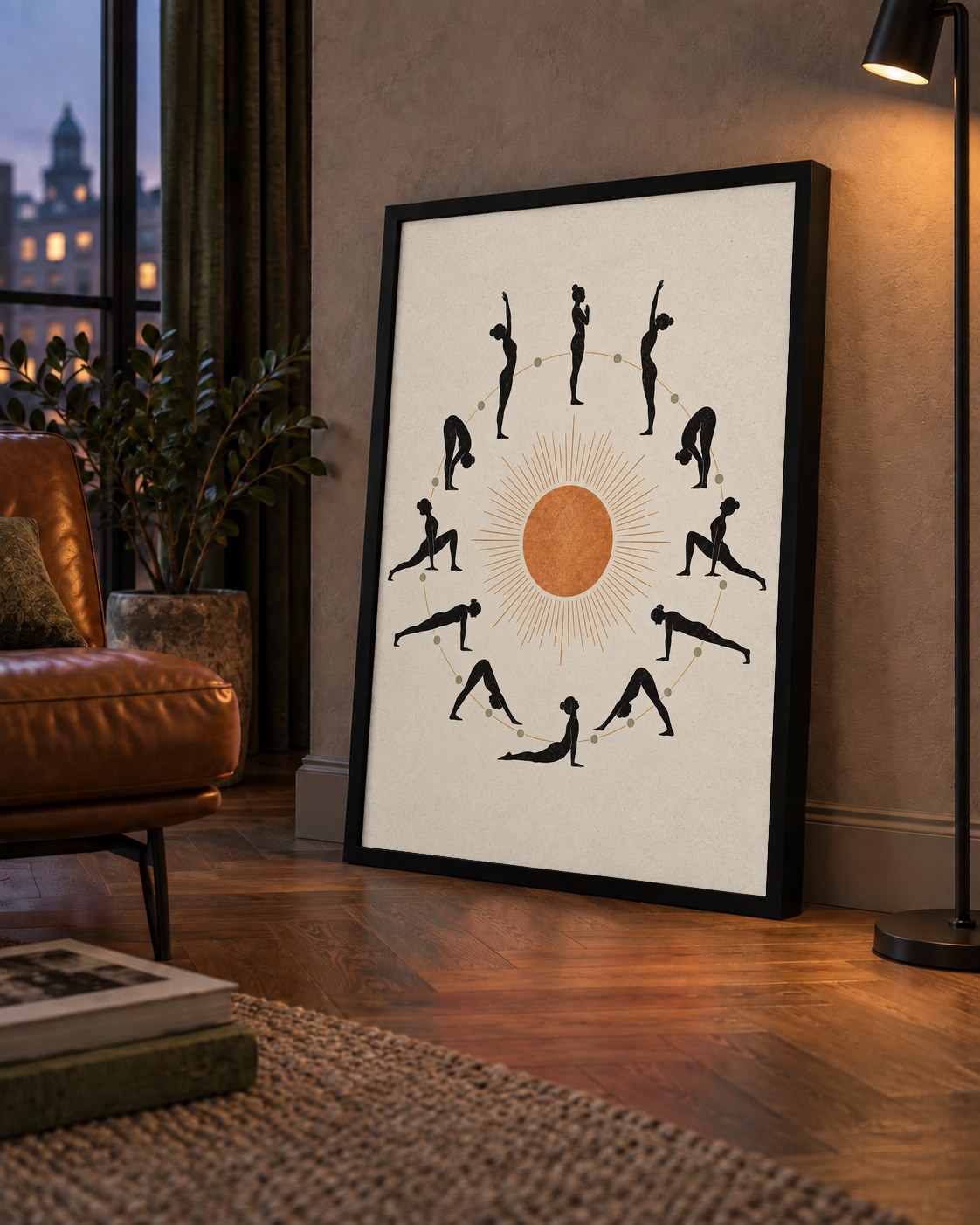 Güneş Selamı Döngüsü Yoga Poster — çerçeveli hâliyle bir ev duvarında