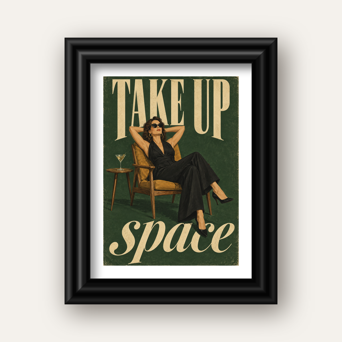Retro Güçlü Kadın Poster – Motivasyon ve İlham Kaynağı — siyah galeri çerçeveli paspartulu