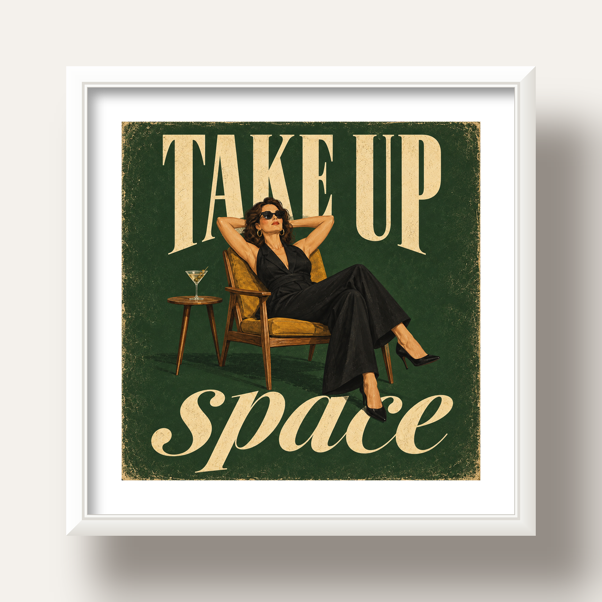 Retro Güçlü Kadın Poster – Motivasyon ve İlham Kaynağı — beyaz derin çerçeveli paspartulu