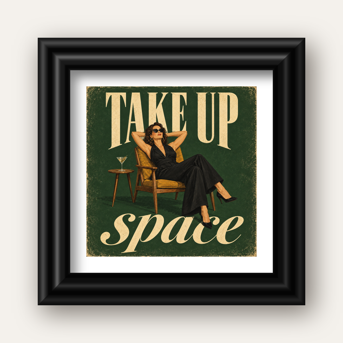 Retro Güçlü Kadın Poster – Motivasyon ve İlham Kaynağı — siyah galeri çerçeveli paspartulu