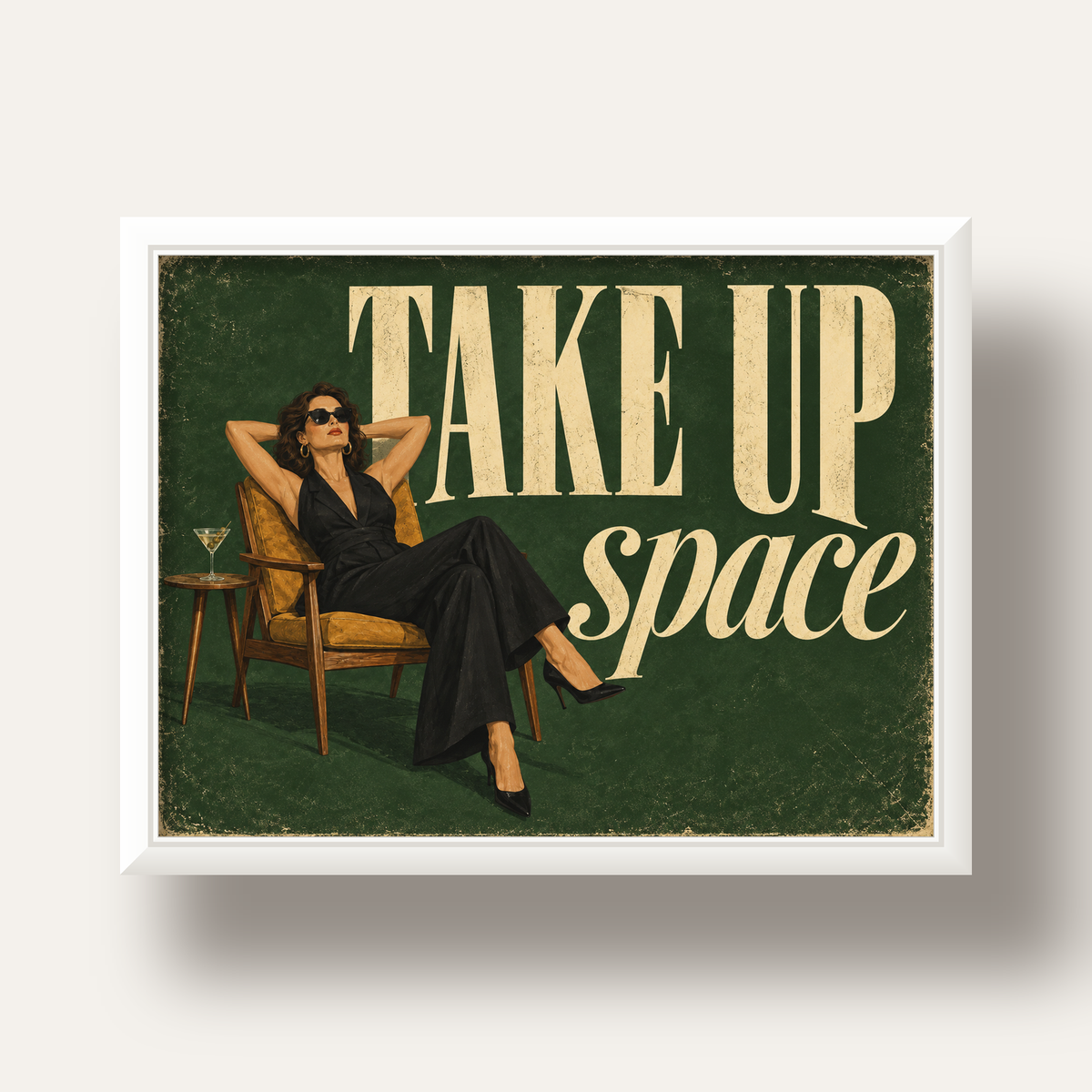 Retro Güçlü Kadın Poster – Motivasyon ve İlham Kaynağı — beyaz derin çerçeveli