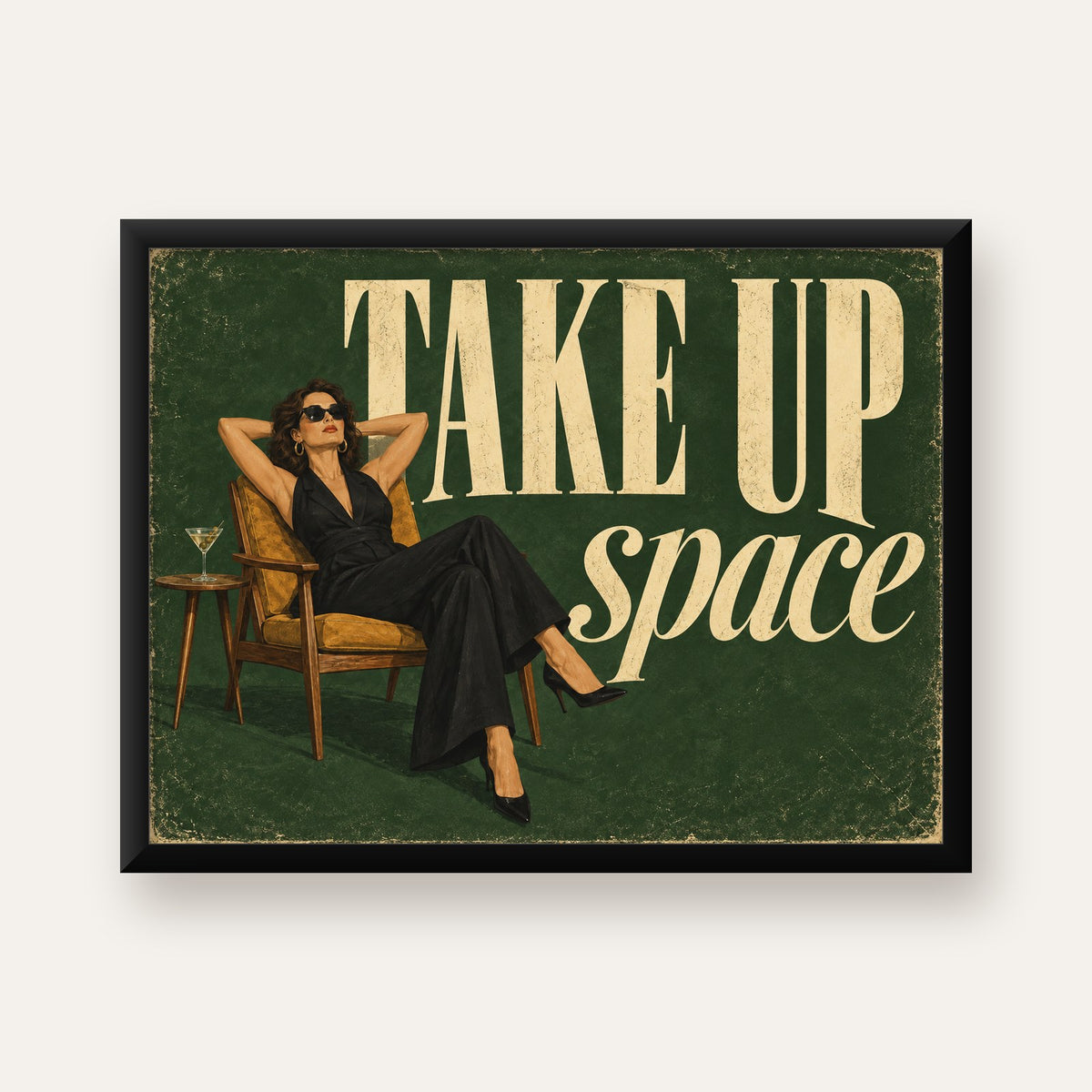 Retro Güçlü Kadın Poster – Motivasyon ve İlham Kaynağı — Yatay baskı, düz siyah çerçeveli duvar posteri