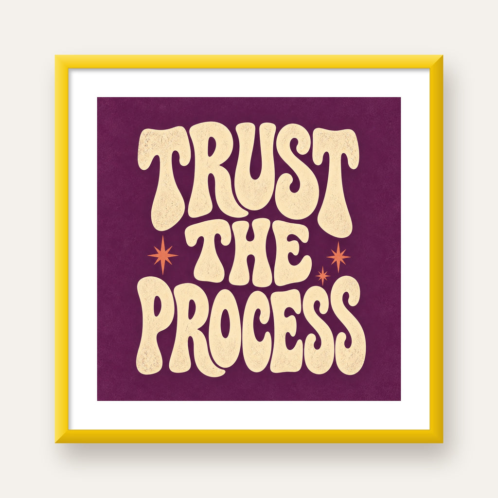 Retro Tipografi Motivasyon Posteri - Trust The Process — sarı çerçeveli paspartulu