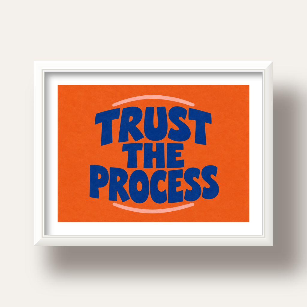 Trust The Process Poster – Motive Edici Tipografi Duvar Dekoru — beyaz derin çerçeveli paspartulu